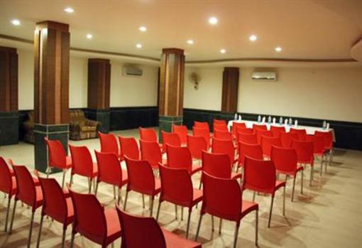 фото отеля Hotel Namaskar Residency
