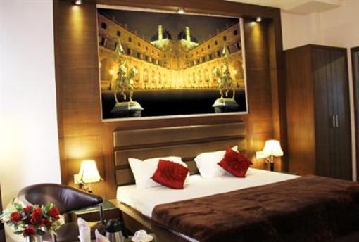 фото отеля Hotel Namaskar Residency