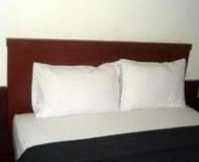фото отеля Hotel Tiga Besar