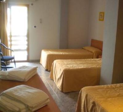фото отеля Hostal Virginia Favara