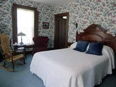 фото отеля The Stonebow Inn Grantsville