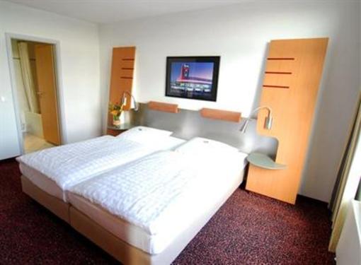 фото отеля Hotel Motorsport Arena Oschersleben