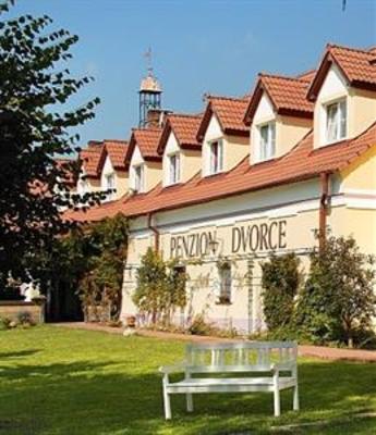 фото отеля Penzion Dvorce