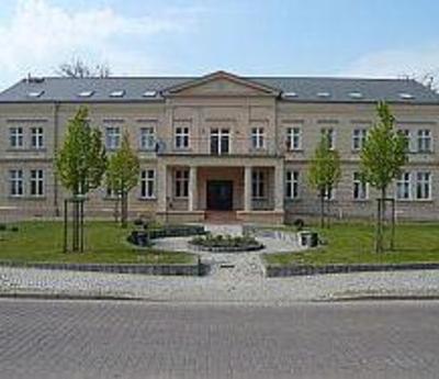 фото отеля Jugenddorf Am Ruppiner See Hotel Neuruppin
