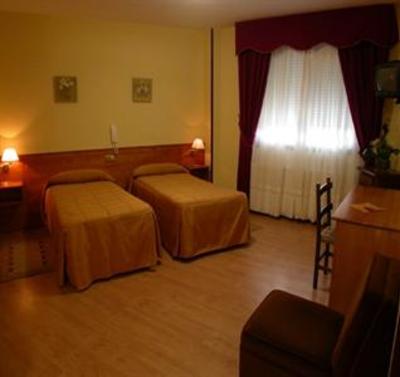 фото отеля Hotel Carlos 96