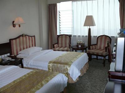 фото отеля Luzhou Hotel