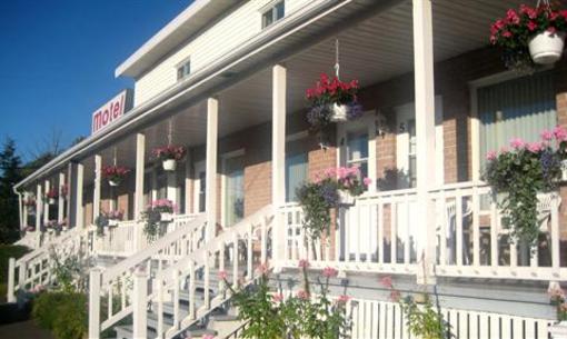 фото отеля Motel Au Vieux Piloteux