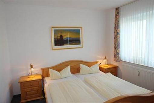 фото отеля Strandruh Apartments