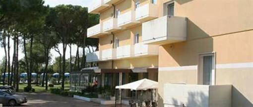 фото отеля La Pineta Aparthotel