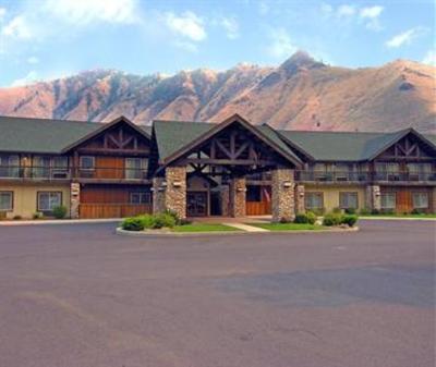 фото отеля Salmon Rapids Lodge