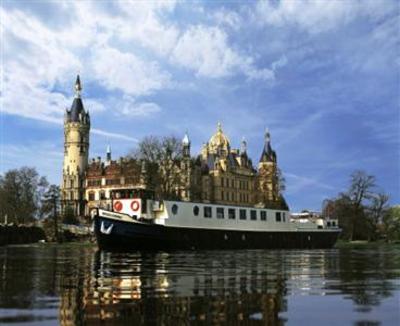 фото отеля Botel MS Mecklenburg