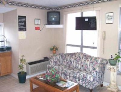 фото отеля Knights Inn Hurricane Mills