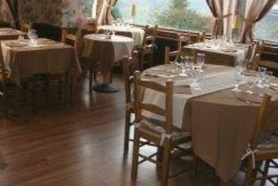 фото отеля Auberge de la Sarthe