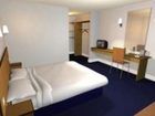 фото отеля Travelodge Hotel Stonehenge Amesbury (England)