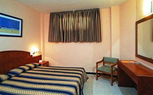 фото отеля Apartamentos Miami Ibiza