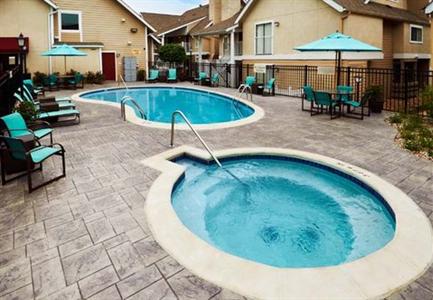 фото отеля Residence Inn St. Louis Westport Plaza