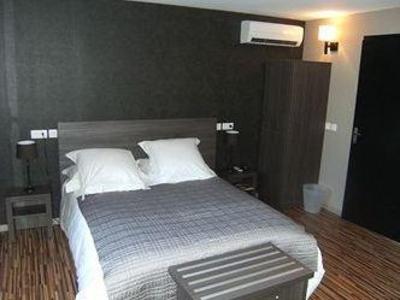 фото отеля BHB Hotel Bagnols-sur-Ceze