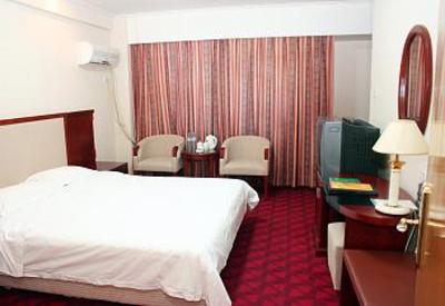 фото отеля Shenyang Post Hotel