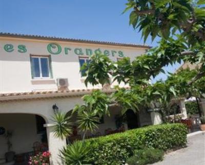 фото отеля Hotel Les Orangers Aleria