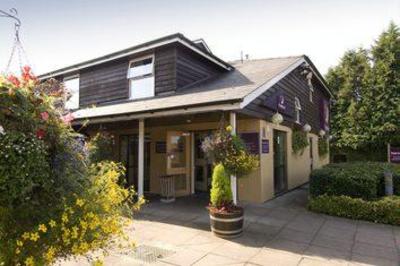 фото отеля Premier Inn West Cheltenham