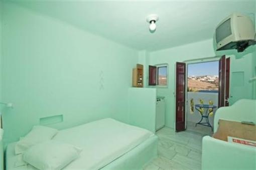 фото отеля Mourtzakis Hotel Ornos