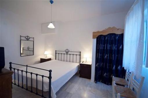 фото отеля Mourtzakis Hotel Ornos