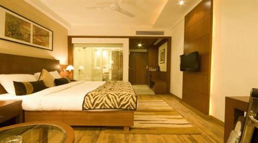 фото отеля The Regency Square Hotel Gwalior