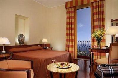 фото отеля Grand Hotel Miramare Taormina