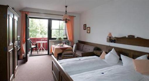 фото отеля Rottalblick AppartmentHotel Bad Griesbach