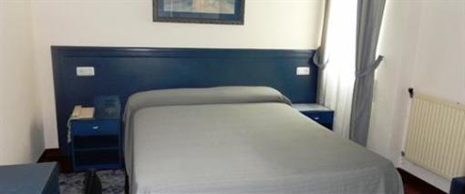 фото отеля Dinastia Hotel Vigo