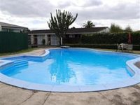 Garden Court Motel
