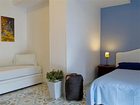 фото отеля Sorrento Town Suites