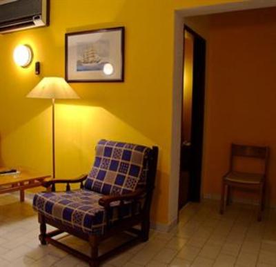 фото отеля Apartamentos Turisticos Lindomar