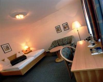 фото отеля alexxanders Hotel & Boardinghouse