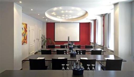 фото отеля alexxanders Hotel & Boardinghouse