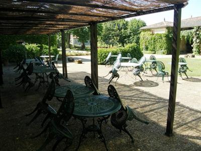 фото отеля Logis Hostellerie De Roques