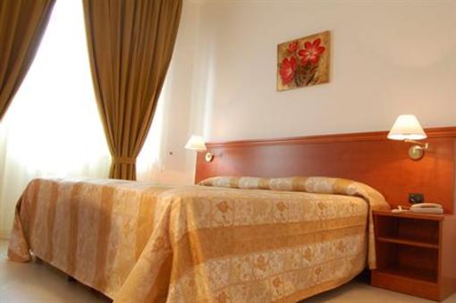 фото отеля Hotel Eremo Palmi