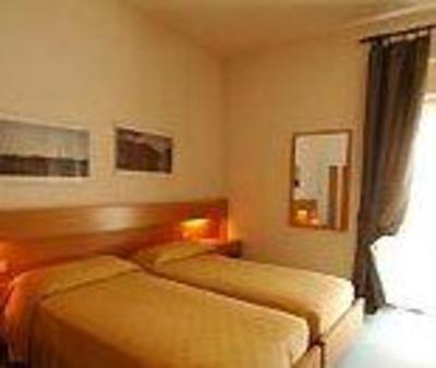 фото отеля Hotel Alberello Riva del Garda