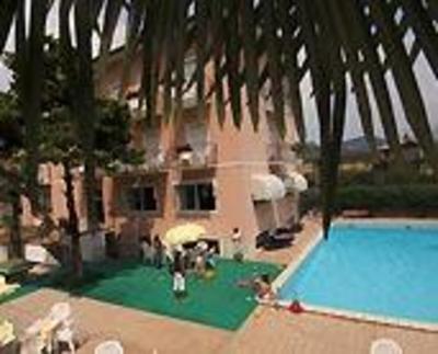 фото отеля Hotel Alberello Riva del Garda