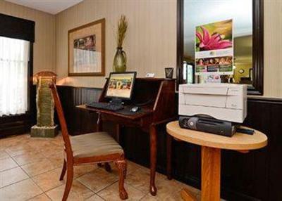 фото отеля Quality Inn Edmundston