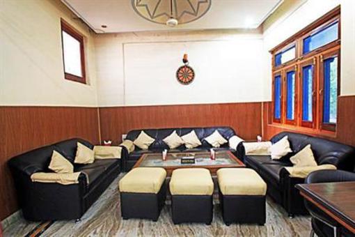 фото отеля Relax Inn Nainital