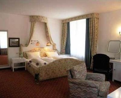 фото отеля Hotel Zur Post Kreuth