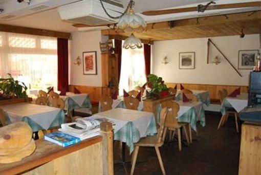 фото отеля Hotel Collina Scuol