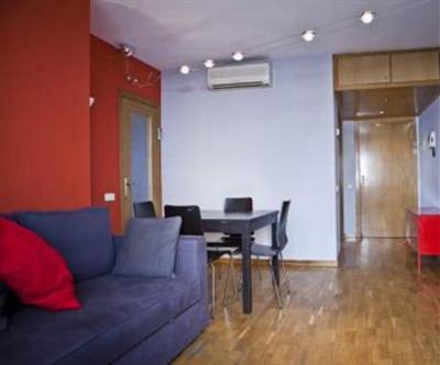 фото отеля Desig Sants Apartment