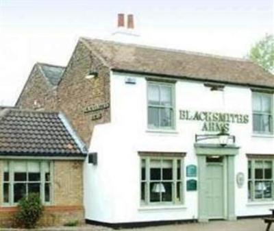 фото отеля The Blacksmiths Arms Wisbech