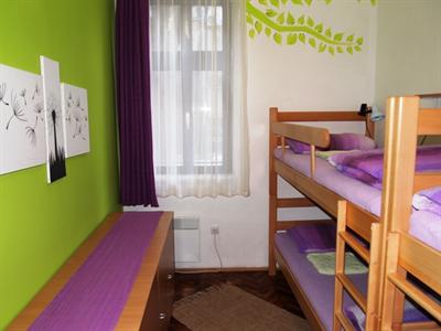 фото отеля Hedonist Hostel Belgrade