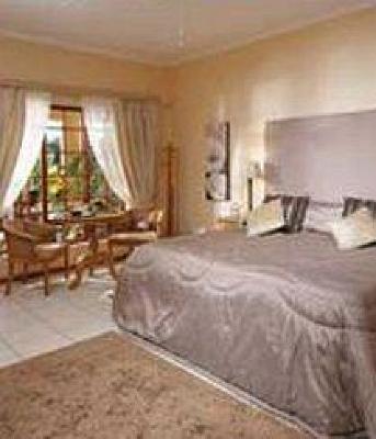 фото отеля Cosmos Cuisine Guesthouse Addo