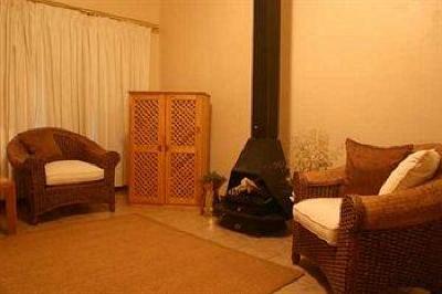 фото отеля Cosmos Cuisine Guesthouse Addo