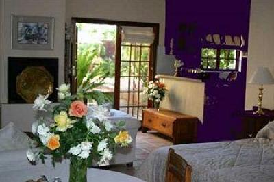 фото отеля Cosmos Cuisine Guesthouse Addo