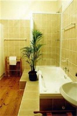 фото отеля Cosmos Cuisine Guesthouse Addo